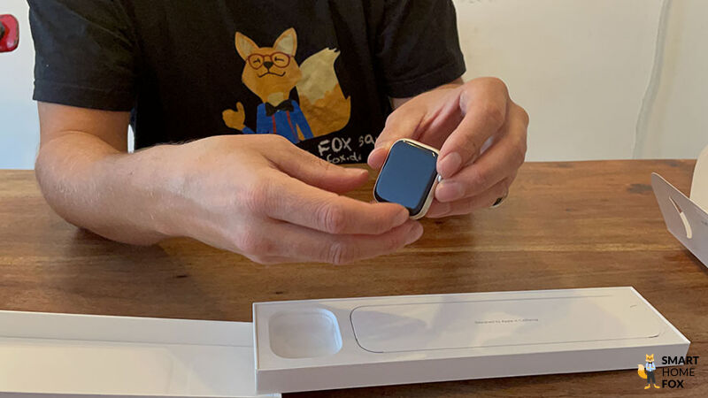 Дисплей Apple Watch 8.